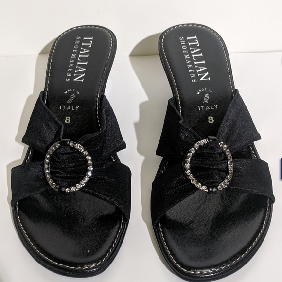 Italian Shoemakers Wedged Sandal - Picture 3 of 6